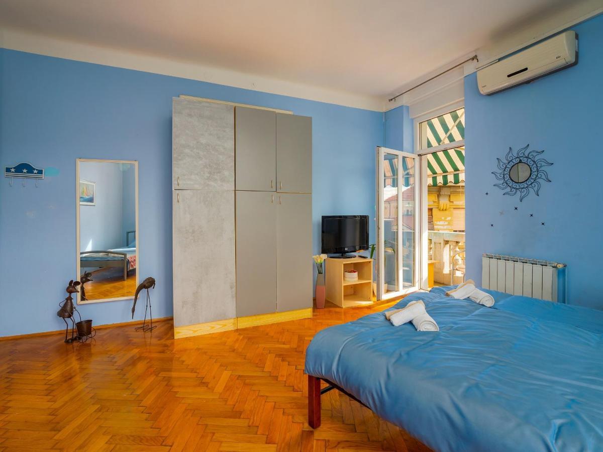 Grand Apartment In Strict Center Of リエカ エクステリア 写真